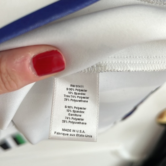 Clover Canyon Top with Geometric Pattern - Picture 7 of 10